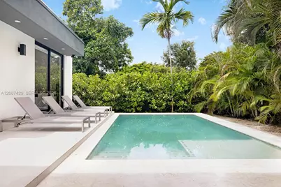 1015 NE 114th St, Biscayne Park, FL 33161 - Photo 35