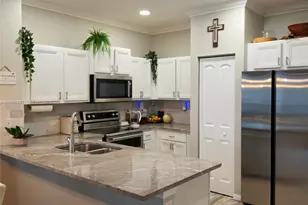 1127 Vermilion Dr, Lake Worth, FL 33461 - Photo 7
