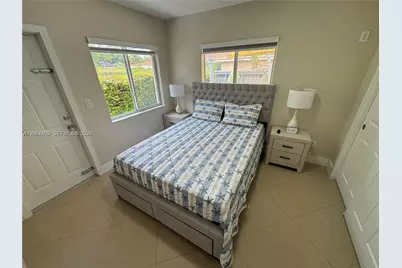 146 Ponce De Leon Blvd #n/a, Coral Gables, FL 33134 - Photo 9