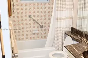 4211 NW 41st St, Lauderdale Lakes, FL 33319 - Photo 5