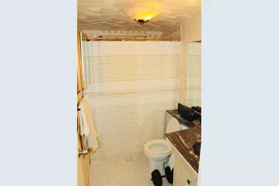 4211 NW 41st St #407, Lauderdale Lakes, FL 33319 - Photo 9