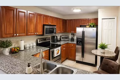 10903 NW 83rd St #101, Doral, FL 33178 - Photo 9