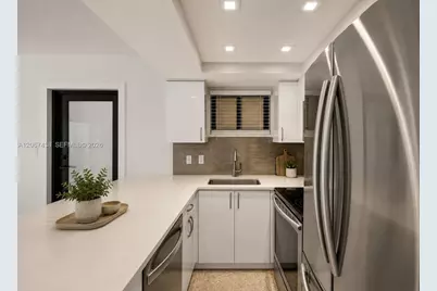 2190 NE 51st Court #105, Fort Lauderdale, FL 33308 - Photo 7