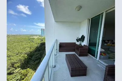 15051 Royal Oaks Ln #1104, North Miami, FL 33181 - Photo 31
