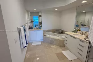 15051 Royal Oaks Ln, North Miami, FL 33181 - Photo 43