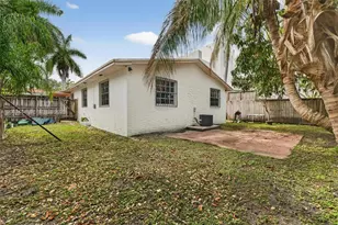 3147 McDonald St, Miami, FL 33133 - Photo 23