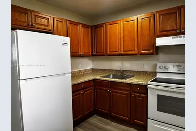 1345 W 28th St #5, Hialeah, FL 33010 - Photo 13
