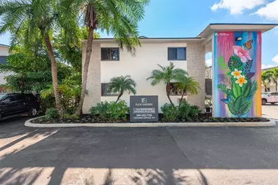 1345 W 28th St #5, Hialeah, FL 33010 - Photo 11
