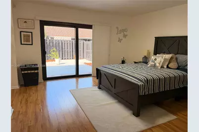 6641 NW 174th Ter, Hialeah, FL 33015 - Photo 13