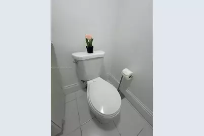 1250 NE 125th St #410C, North Miami, FL 33161 - Photo 17