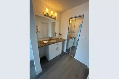1250 NE 125th St #410C, North Miami, FL 33161 - Photo 31