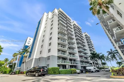 5091 NW 7th St #PH-02, Miami, FL 33126 - Photo 3