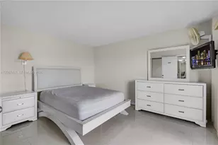 899 West Ave, Miami Beach, FL 33139 - Photo 9