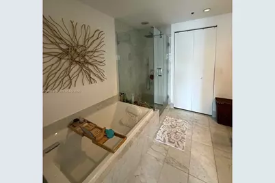 801 S Miami Ave #2410, Miami, FL 33130 - Photo 11
