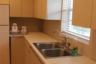 7550 SW 82nd St, Miami, FL 33143 - Photo 3