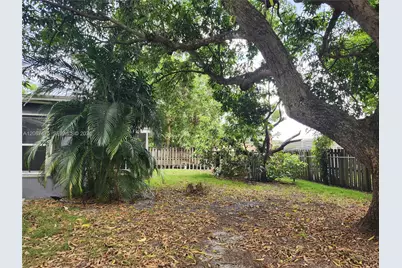 6570 Thomas St #-, Hollywood, FL 33024 - Photo 3