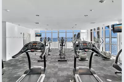 1155 Brickell Bay Dr #3211, Miami, FL 33131 - Photo 21
