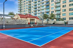1155 Brickell Bay Dr, Miami, FL 33131 - Photo 15