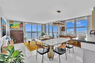 1155 Brickell Bay Dr, Miami, FL 33131 - Photo 3