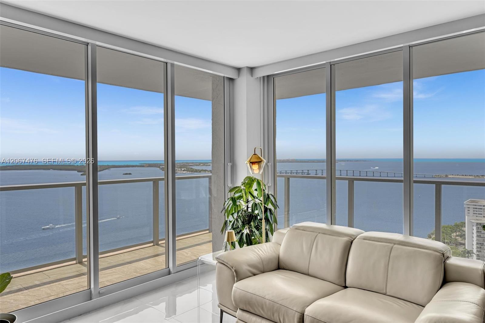 1155 Brickell Bay Dr #3211 - 1155 Brickell Bay Dr #3211, Miami, FL 33131 Luxury Property | Jose Angel Pina