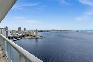 1155 Brickell Bay Dr, Miami, FL 33131 - Photo 15