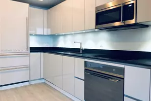 1010 Brickell Ave, Miami, FL 33131 - Photo 25