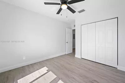 349 NW 40th St #203, Oakland Park, FL 33309 - Photo 13