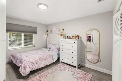 9840 NW 28th Ter, Doral, FL 33172 - Photo 25