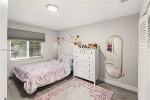 9840 NW 28th Terrace, Doral, FL 33172 - Photo 25
