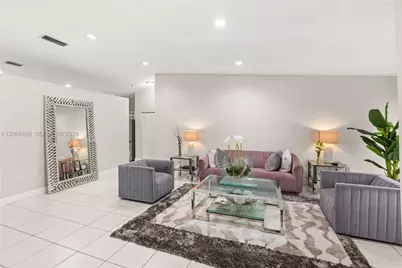 9840 NW 28th Ter, Doral, FL 33172 - Photo 9
