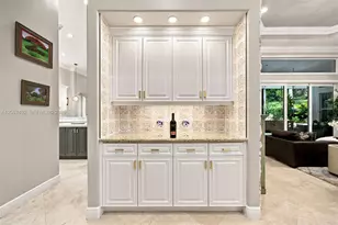 3829 Gulfstream Way, Davie, FL 33328 - Photo 13