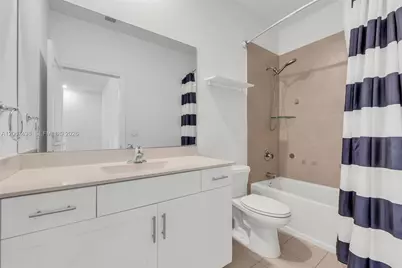 582 NE 207th St #582, Miami, FL 33179 - Photo 31