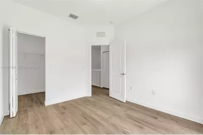 582 NE 207th St #582, Miami, FL 33179 - Photo 33
