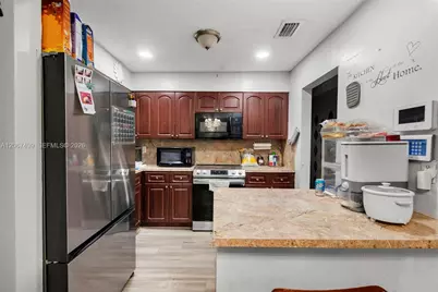 6921 Taylor St, Hollywood, FL 33024 - Photo 3