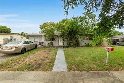 6921 Taylor St, Hollywood, FL 33024 - Photo 1