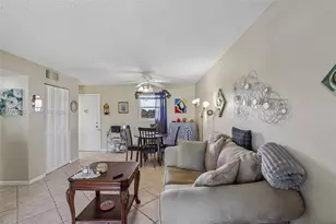 200 Bonnie Blvd, Palm Springs, FL 33461 - Photo 3