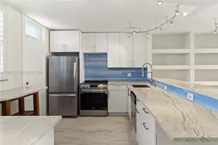 3703 NE 166th St, North Miami Beach, FL 33160 - Photo 11