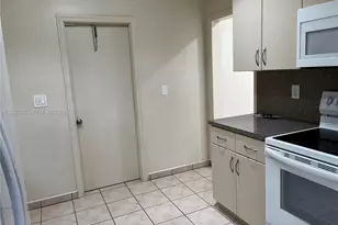 3351 SW 18th St, Miami, FL 33145 - Photo 47