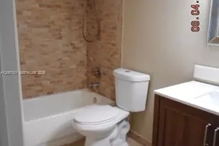 4800 Bayview Dr, Fort Lauderdale, FL 33308 - Photo 35