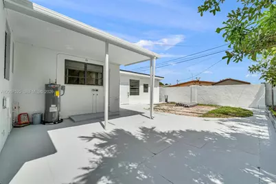 611 SE 4th St, Hialeah, FL 33010 - Photo 25
