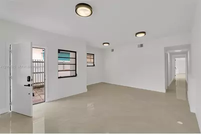 611 SE 4th St, Hialeah, FL 33010 - Photo 39