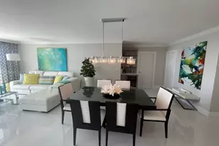 5001 Collins Ave, Miami Beach, FL 33140 - Photo 13