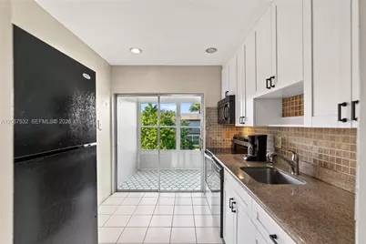 7305 NW 5th Ct #204, Margate, FL 33063 - Photo 9