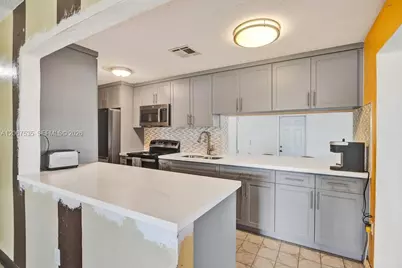 16520 NW 18th Ave, Miami Gardens, FL 33054 - Photo 5