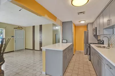 16520 NW 18th Ave, Miami Gardens, FL 33054 - Photo 7