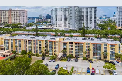 200 172nd St #112, Sunny Isles Beach, FL 33160 - Photo 27