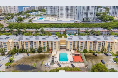 200 172nd St #112, Sunny Isles Beach, FL 33160 - Photo 31