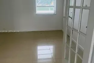 4050 NW 135th St, Opa-Locka, FL 33054 - Photo 11