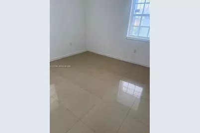 4050 NW 135  Th  St #25, Opa-Locka, FL 33054 - Photo 5