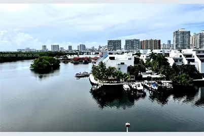 400 Kings Point Dr #714, Sunny Isles Beach, FL 33160 - Photo 15